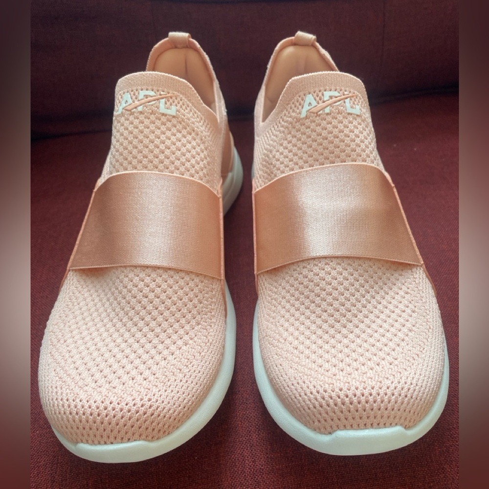 Women's TechLoom Bliss sz 9 minimalistic running sneaker slip on dust blush $245